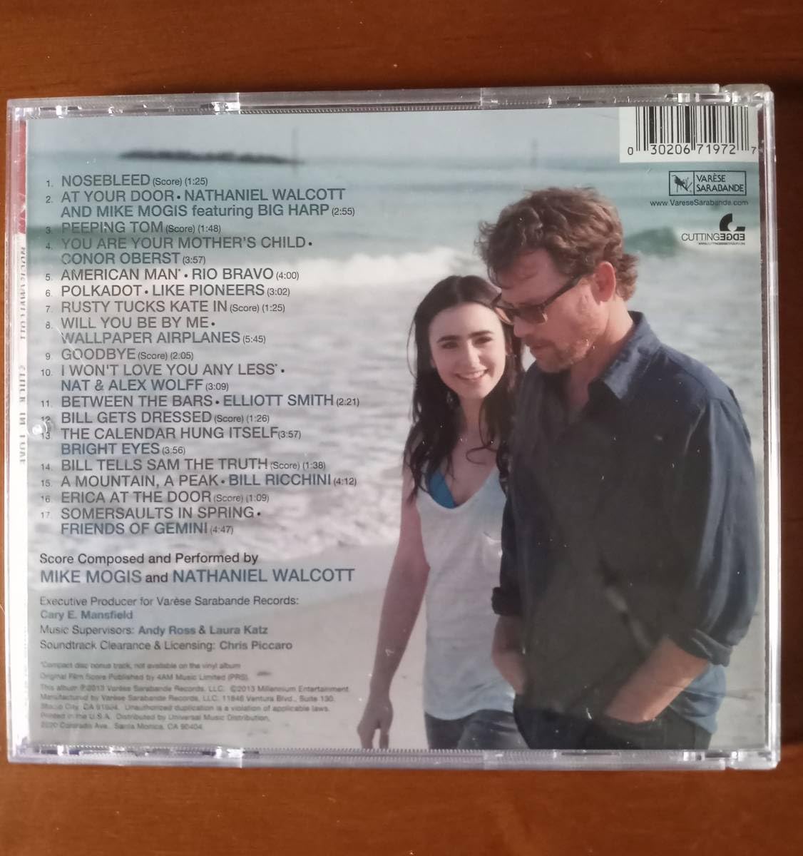 ハッピーエンドが書けるまで　サントラ　レコード Amazon.co.jp: 【】 映画 ハッピーエンドが書けるまで/Stuck In